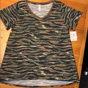 Lularoe Christy Tee - NWT